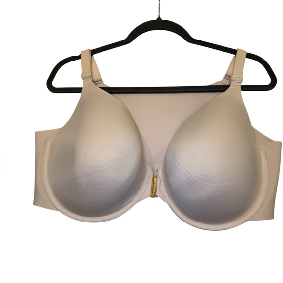 Cacique Totally Smooth Front Close Bra - Picture 4 of 8